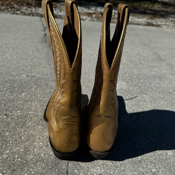 Women’s size 8 Ariat cowboy boots - Picture 4 of 5